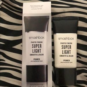 Smashbox SuperLight smooth& Blur BnB